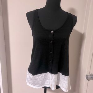 Splendid asymmetrical top, black and white button down front sleeveless